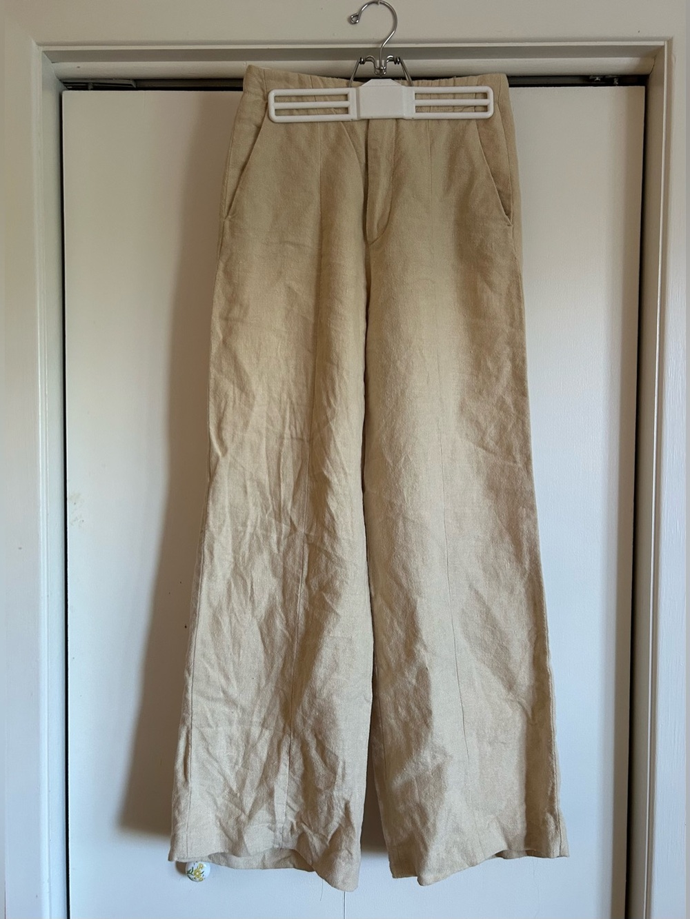 Zara Wide-Leg Chinos in Light Khaki